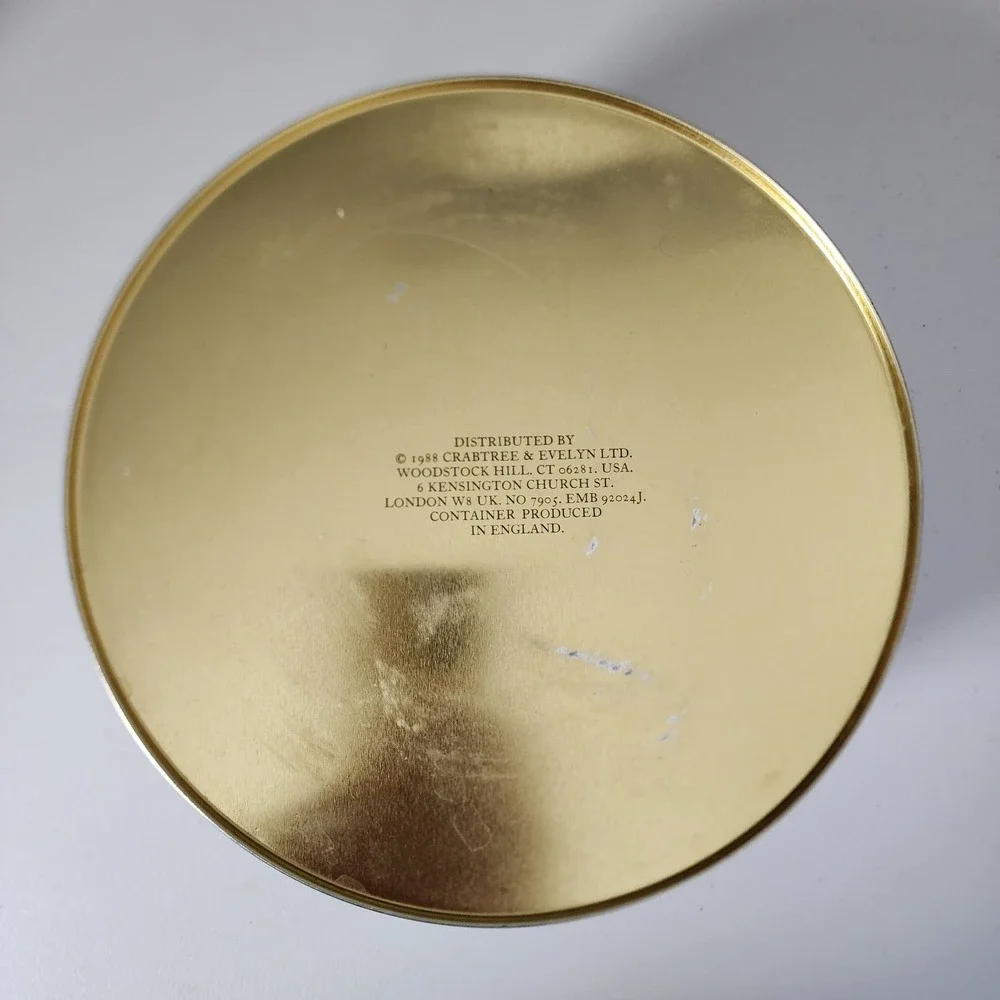 VTG 1988 Crabtree & Evelyn Large Round Tin Cherubs Ocean Dolphins Sea Turtles